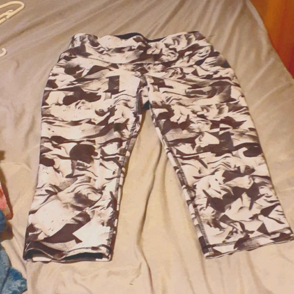 Capri Leggings